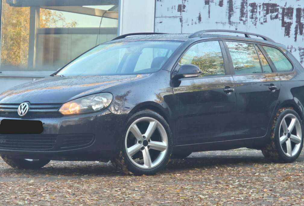 Volkswagen Golf 1.6 CR TDi BlueMotion DPF