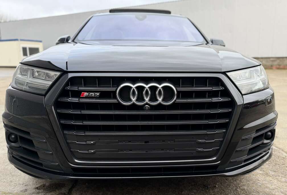 Audi 4.0 TDi V8 Tiptronic + 7 PL + FULL FULL Options ++