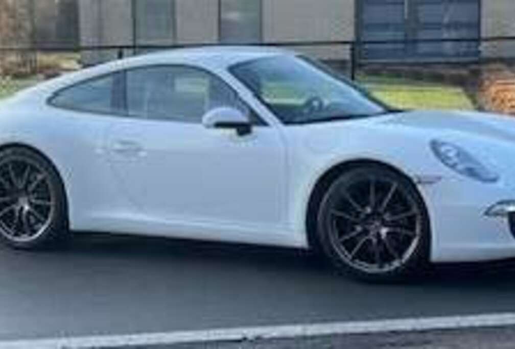 Porsche 911 Carrera 2 3.4i Coupé PDK