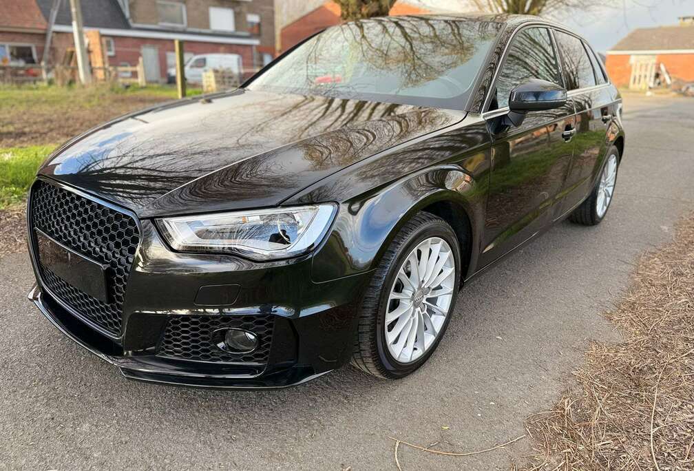 Audi 1.6 TDI (2014)  5-deurs  Manueel  GPS