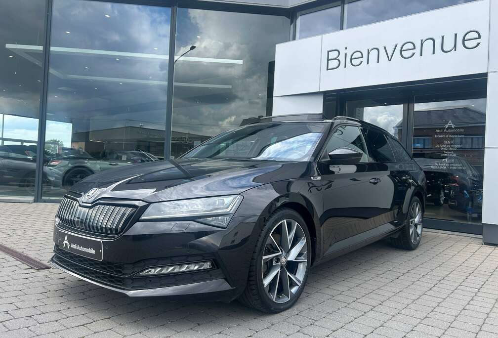 Skoda Combi PHEV 1.4 TSI  DSG*GARANTIE*CARPLAY*LED AMBI*SIEGE CHAUFF AV+AR*TOIT OUVRANT*