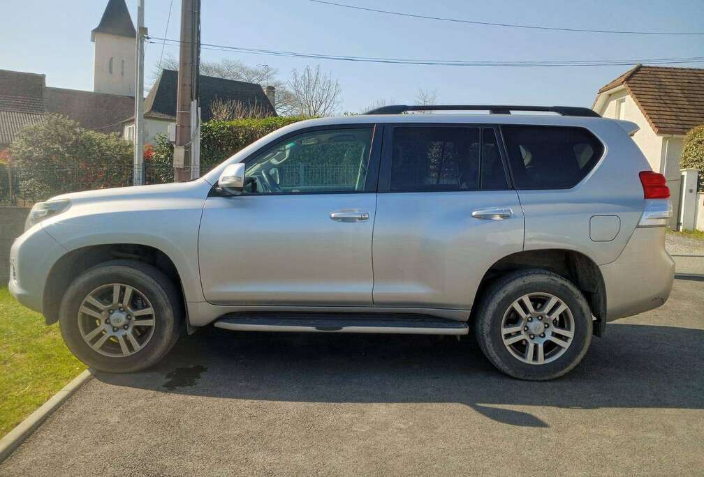 Toyota Landcruiser 3.0 D-4D Premium