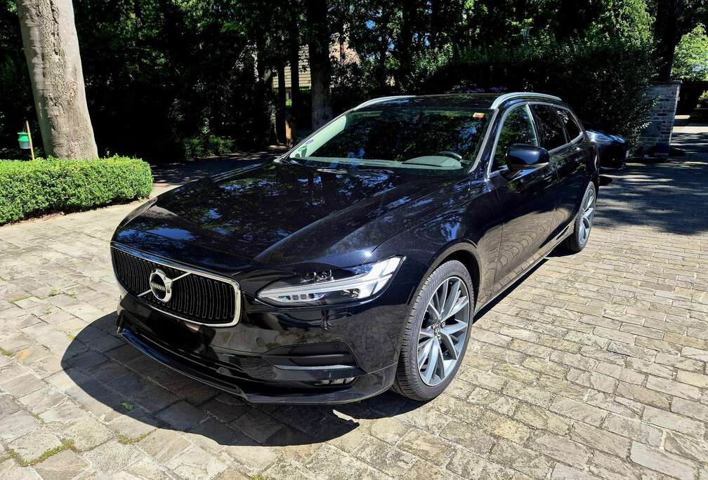 Volvo 2.0 T4 Momentum Geartronic GPF (EU6d-TEMP)