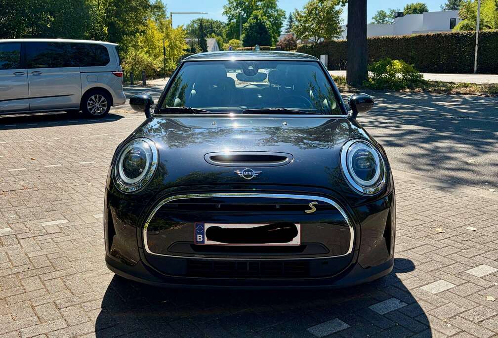 MINI e-Mini 54.2 kWh Cooper SE Cooper SE