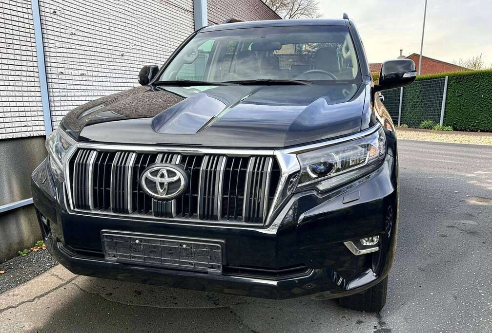 Toyota 41.314 EUR + BTW/TVA (aftrekb./déduct.)