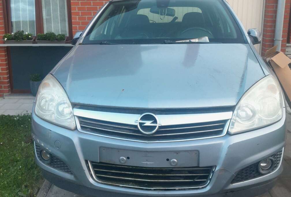 Opel Astra 1.7 CDTi ecoFLEX Cosmo FAP