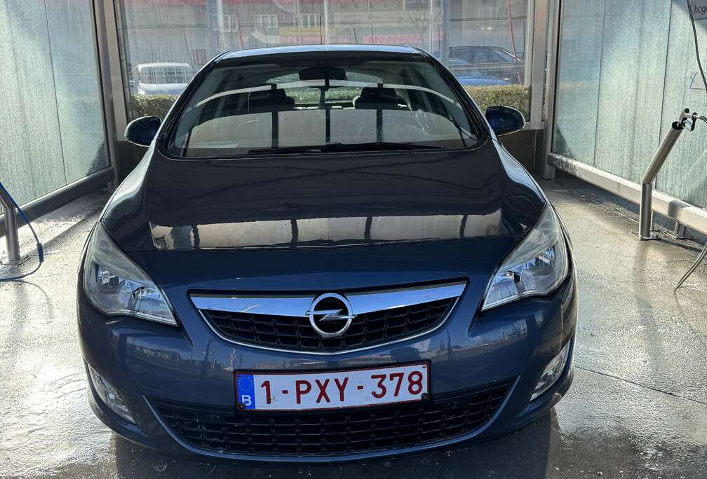 Opel 1.4i P-J