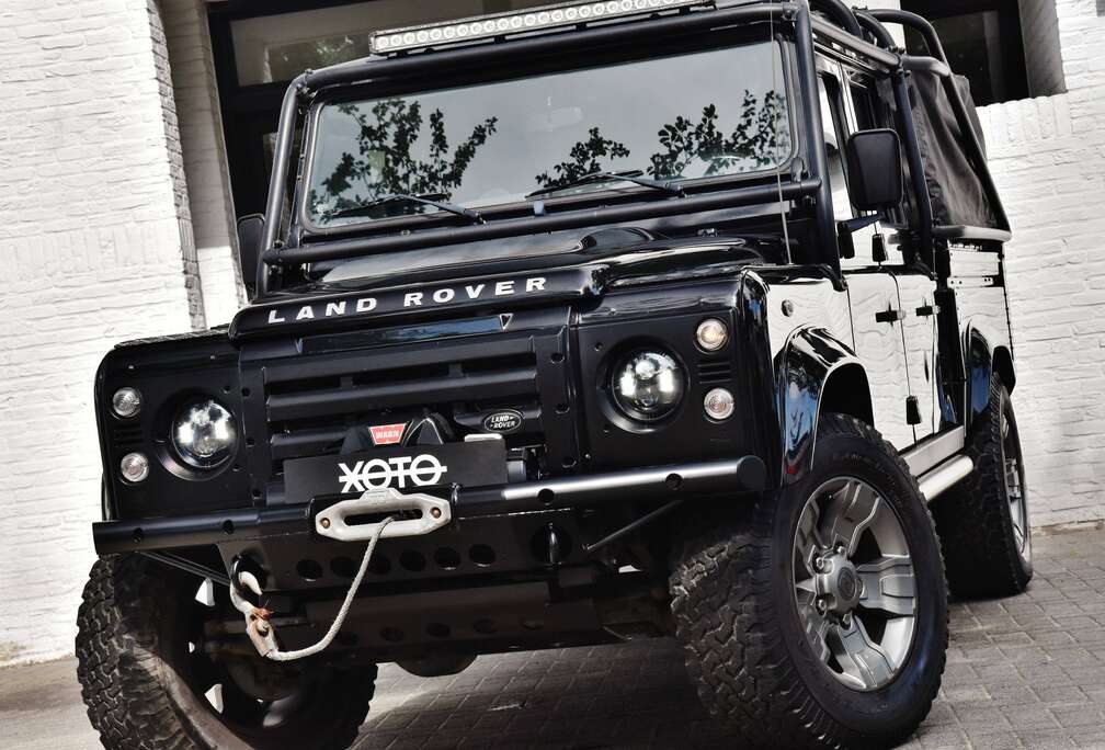 Land Rover 130 DCPU CREW CAB *** RECARO SEATS / WINCH ***
