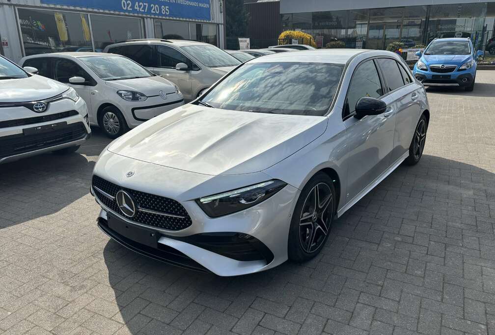 Mercedes-Benz A 180 AMG Line