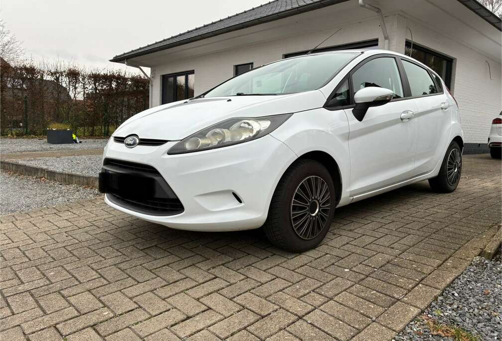 Ford 1.25i Titanium
