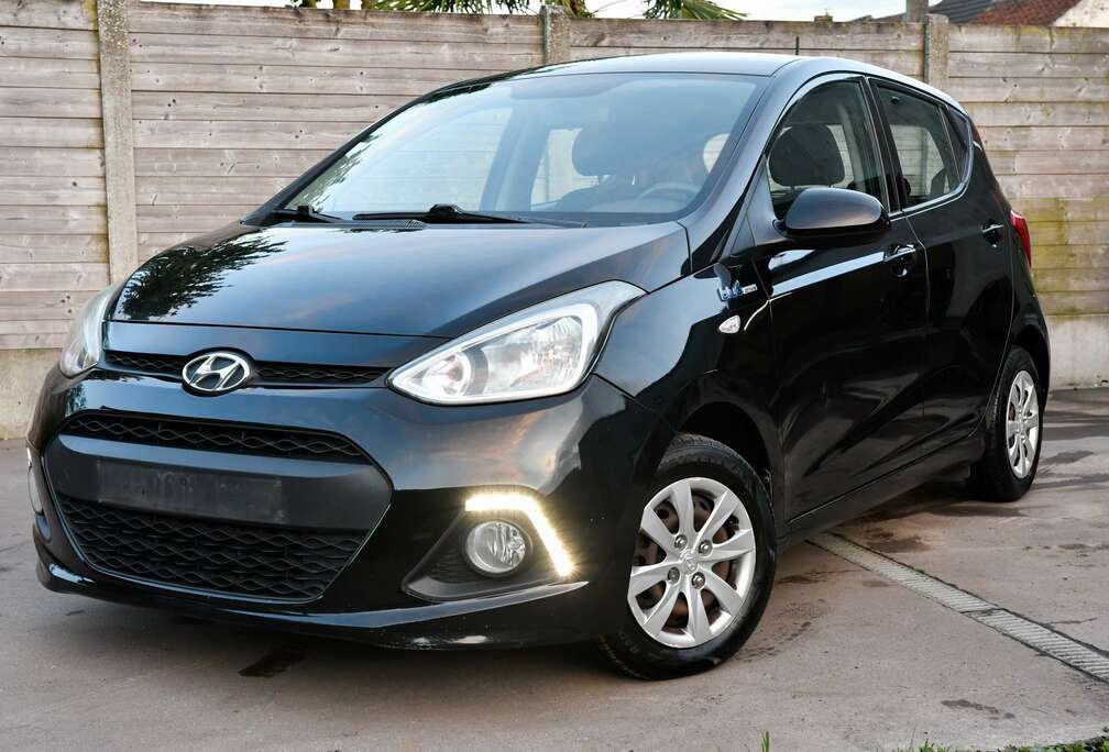 Hyundai i10 1.0i Blue Drive*AC*Cruise*
