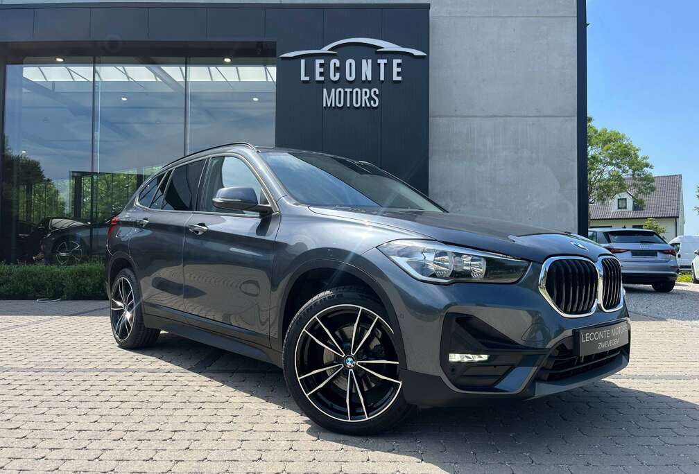 BMW X1 1.5iA sDrive18 Leder/Navigatie/Carplay/Zetelverwarming/...