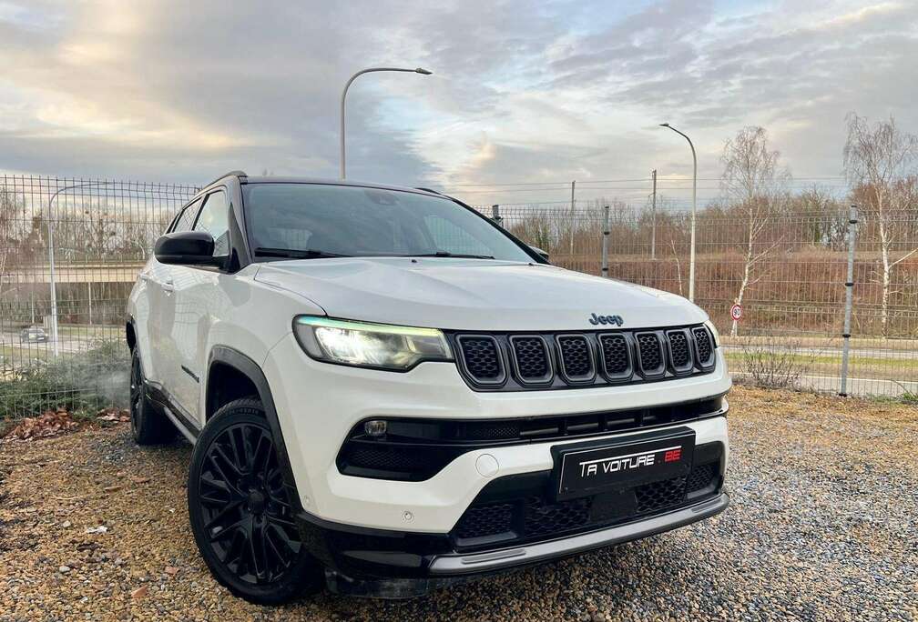 Jeep PHEV 1.3 Turbo 4Xe 240PK S LED/CUIR/SIEGES-CH/ACC