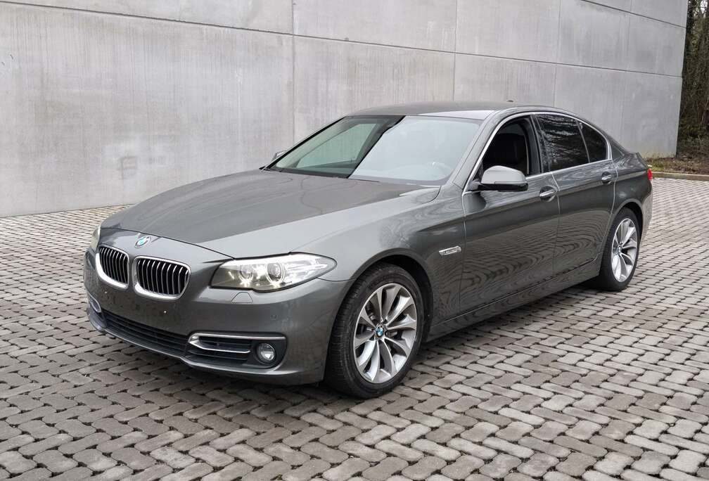 BMW 525d Sport-Aut. Luxury Line