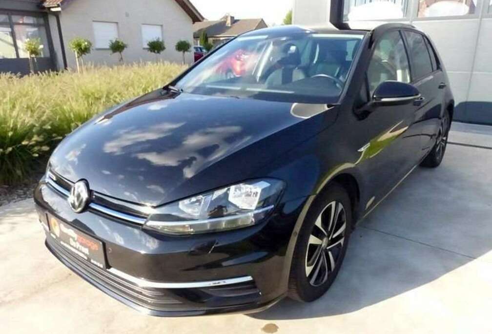 Volkswagen ACC, Navi, App-Connect, ParkAssist, Lane Assist...