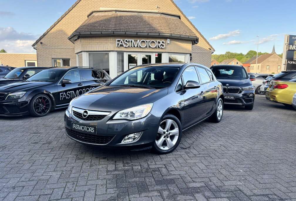 Opel Astra 1.4i Enjoy Airco Carpass