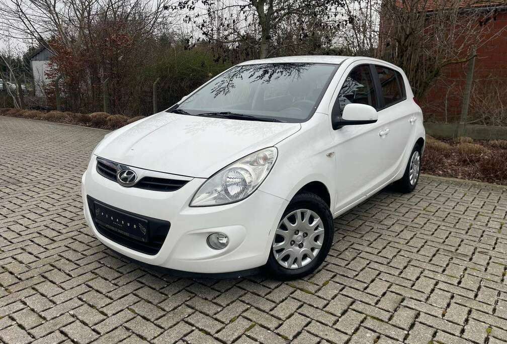 Hyundai 1.2-2009/148.000km/Benzine/Euro 5-Gekeurd