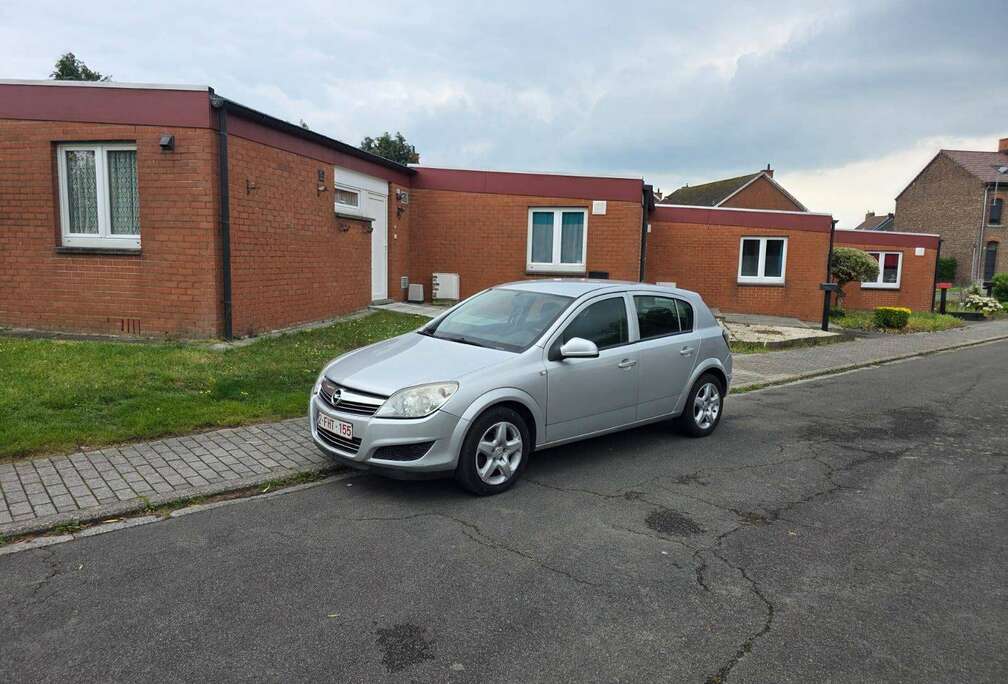 Opel Astra 1.7 CDTi Enjoy