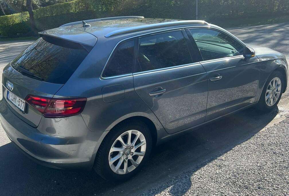 Audi A3 Sportback 1.6 TDi Ambiente Start/Stop DPF