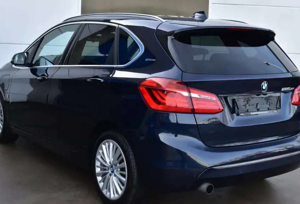 BMW Active Tourer PHEV 225xeA