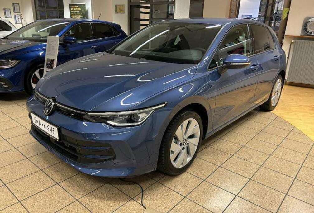 Volkswagen VIII Life