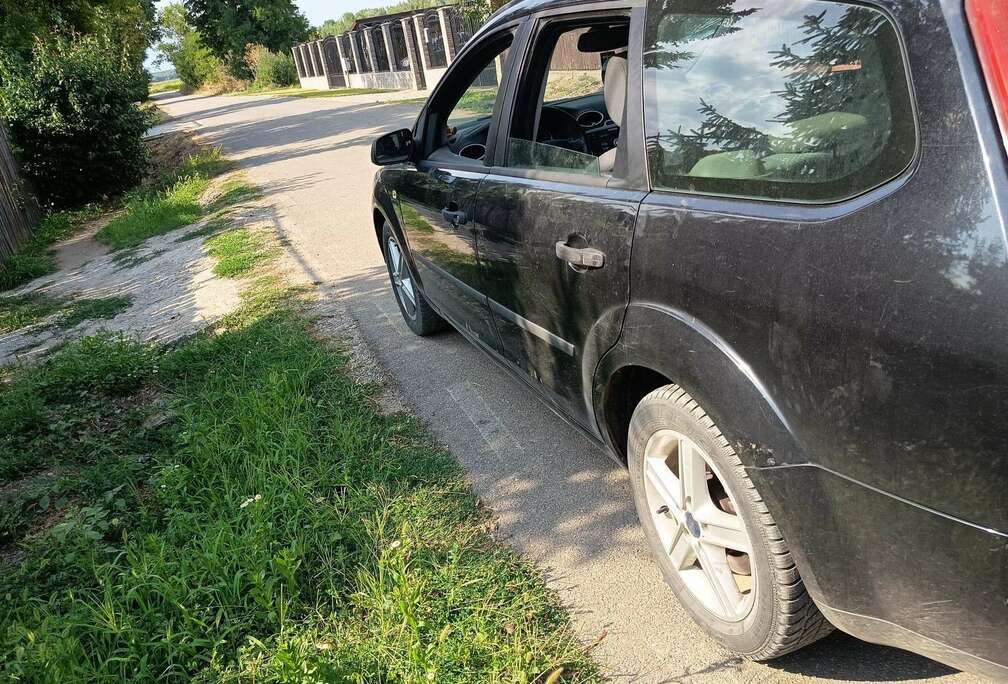 Ford Turnier 2.0 TDCi DPF Sport