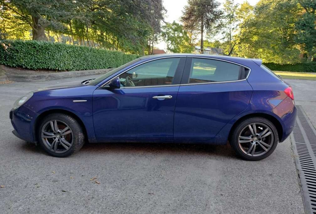 Alfa Romeo 1.4 TB MultiAir Distinctive (Engine Failure)