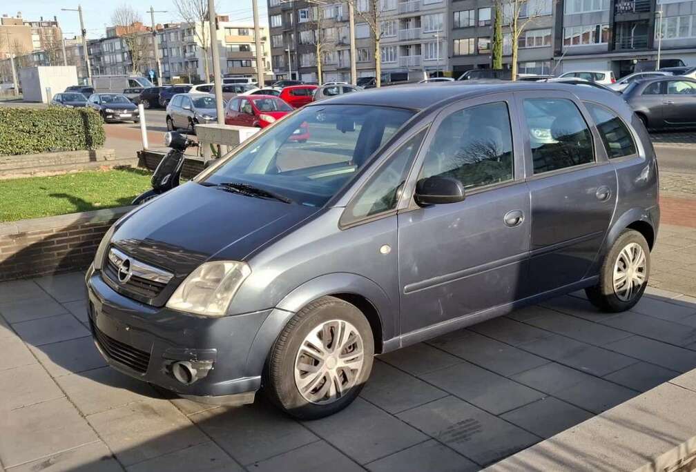 Opel 1.4i Essentia