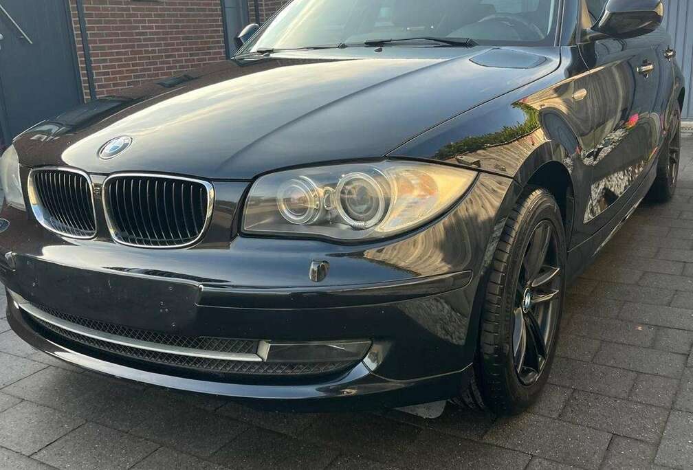 BMW 118i