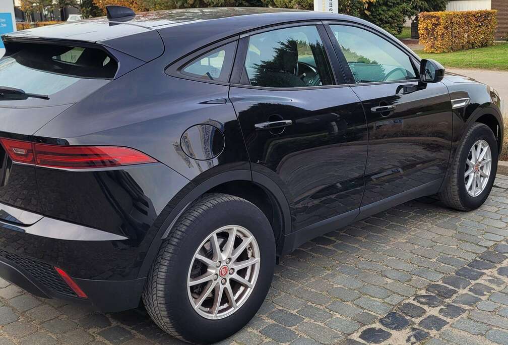 Jaguar E-Pace D150