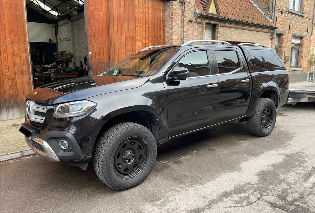 Mercedes-Benz d 4Matic Progressive AT