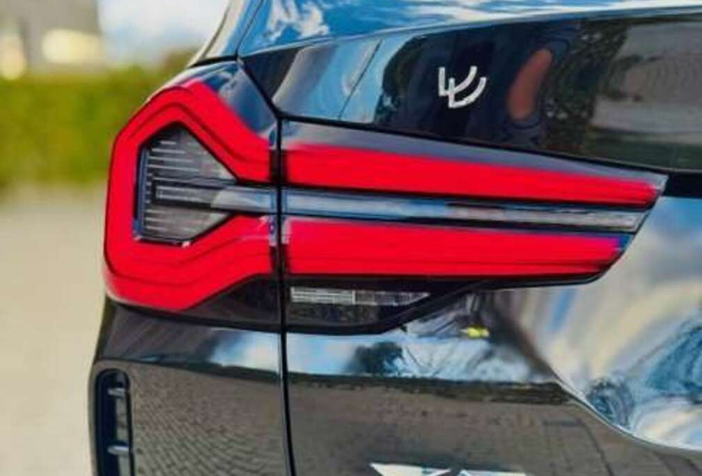 BMW X3 PHEV 2.0iA xDrive30e (200 kW)