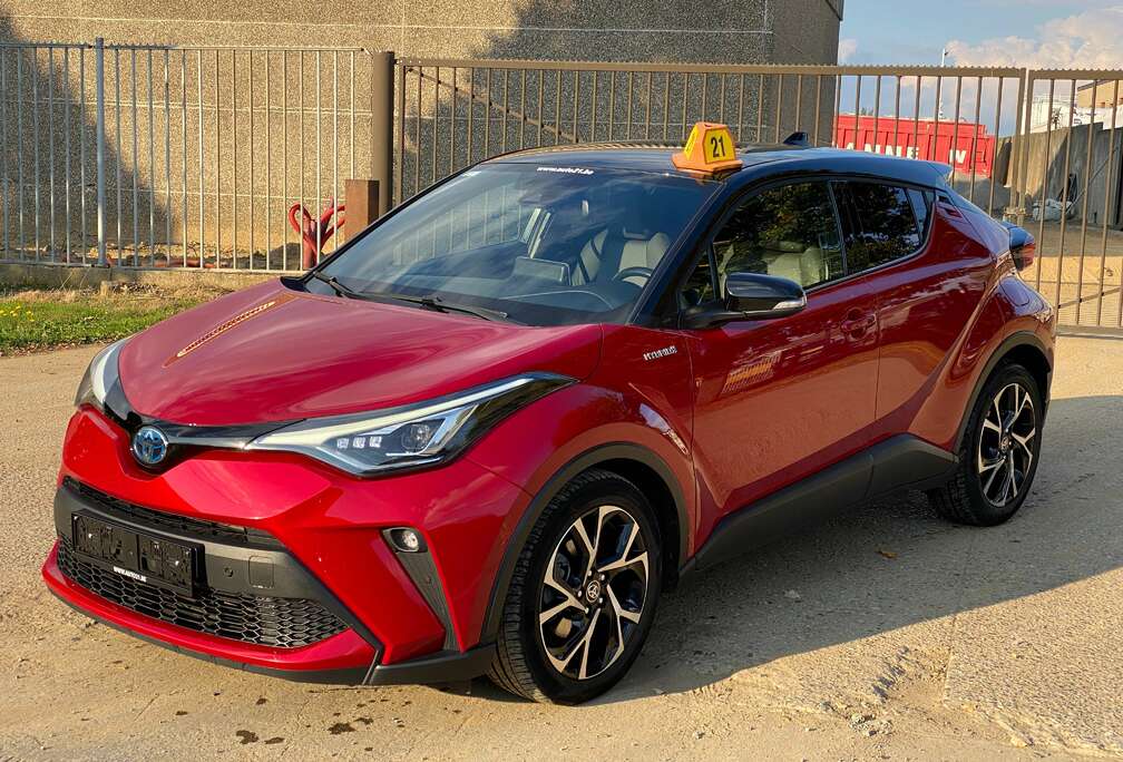 Toyota C-HR Hybrid 1.8i VVT-i C-Lub Bi-Tone E-CVT