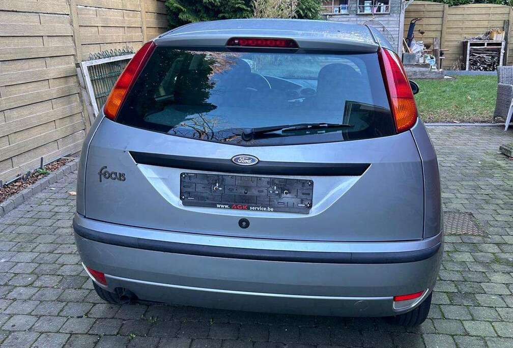 Ford Focus 1.6i SE 16v Ambiente