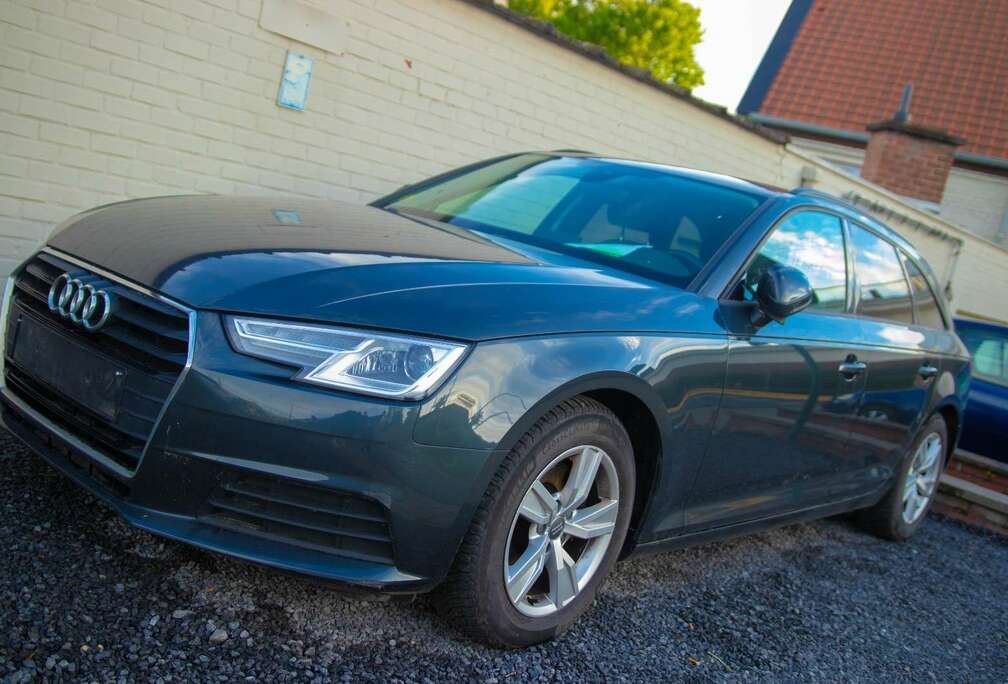 Audi Avant 2.0 TDI DPF clean diesel multitronic S line