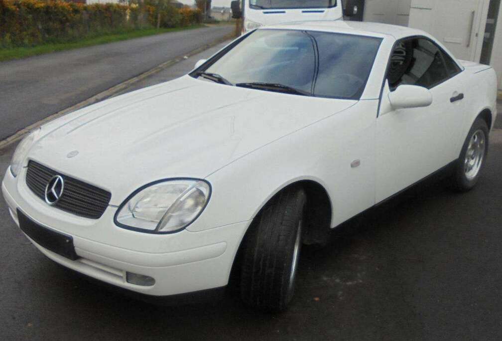 Mercedes-Benz SLK 200