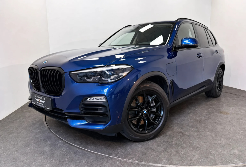 BMW 3.0A Black Line xDrive45e PHEV CARPLAY, LEDER, CAM
