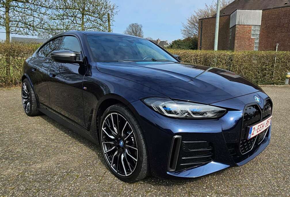 BMW M50 Gran Coupe