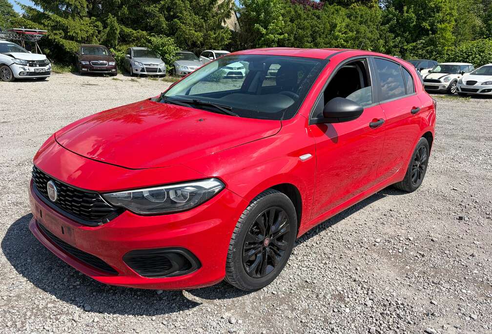 Fiat Tipo 1.4i Street (EU6d-TEMP)