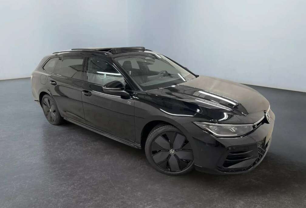 Volkswagen R-Line 2.0 TDI SCR 4Motion 142kW-193CV DSG7- Attel