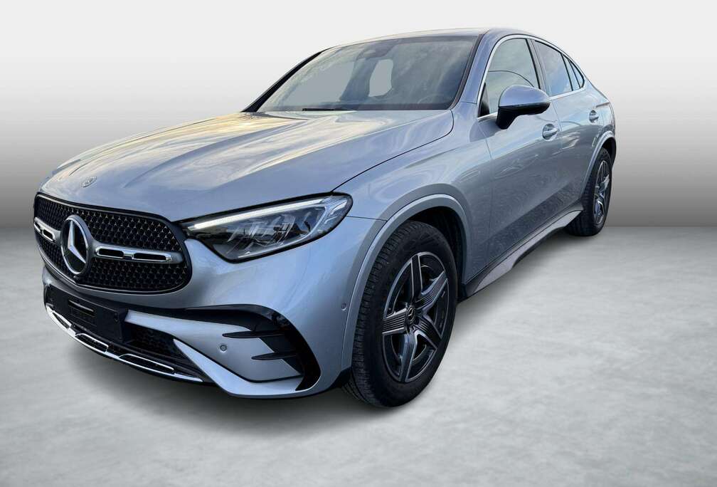 Mercedes-Benz 4MATIC Coupé AMG Line  Trekhaak  Memory Zetels