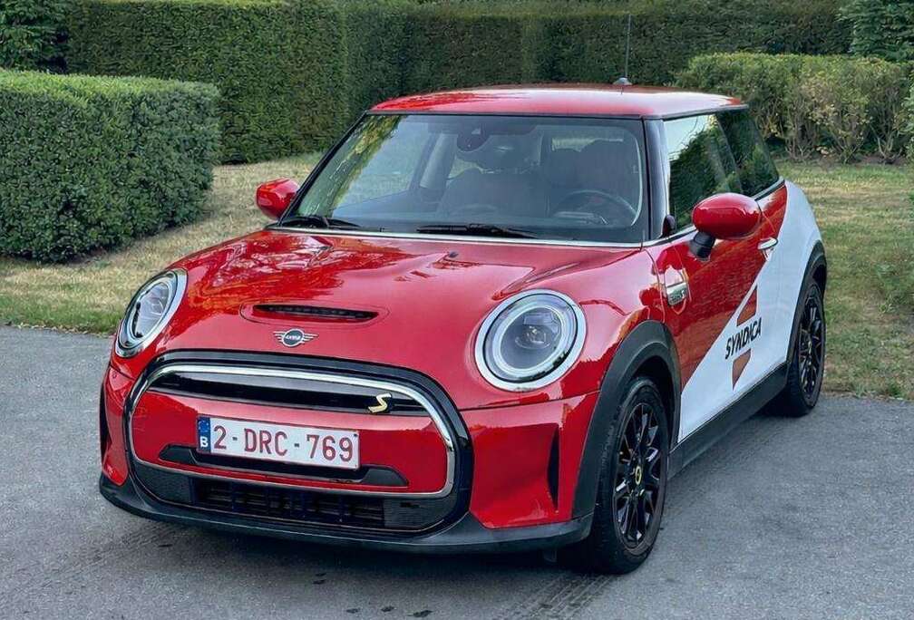 MINI Mini Cooper SE Classic Trim