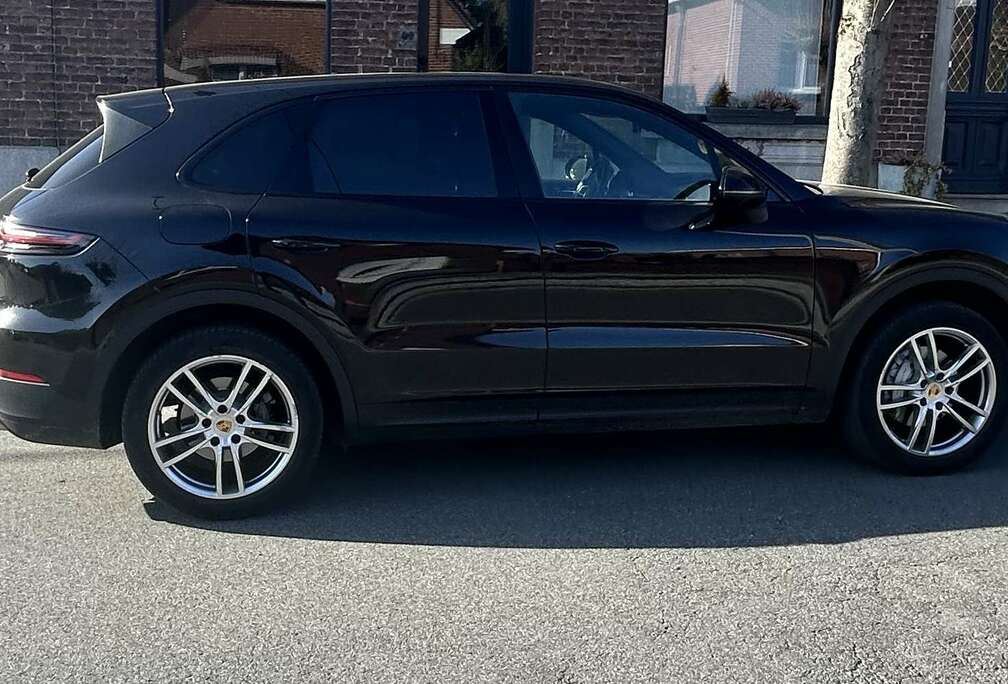 Porsche 3.0 Turbo V6 Tiptronic S