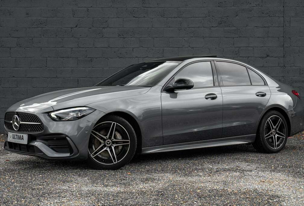 Mercedes-Benz AUTOMAAT/AMG/PANO/360/KEYLESS/HUD