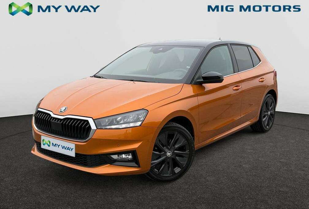 Skoda Ambition 1,0 TSI BLACK STYLE (110pk) AUTOMAAT /// Achteruitrijcamera /// Zetelverwarming Vooraan + sportzetels ///