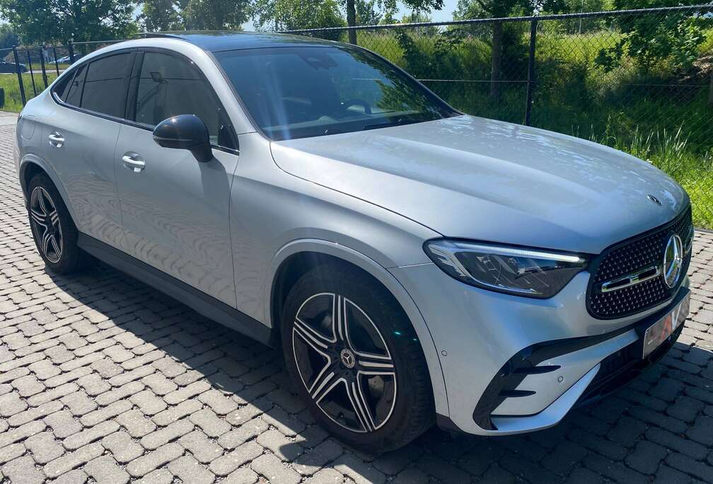 Mercedes-Benz 9G COUPE Mild Hybr. 4Matic AMG & NIGHT 20\