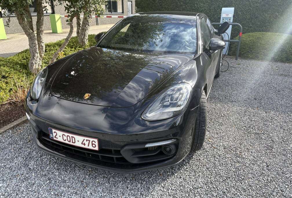 Porsche Panamera 4 e-Hybrid 2.9 V6 Bi-Turbo PHEV Platinium Edit PDK