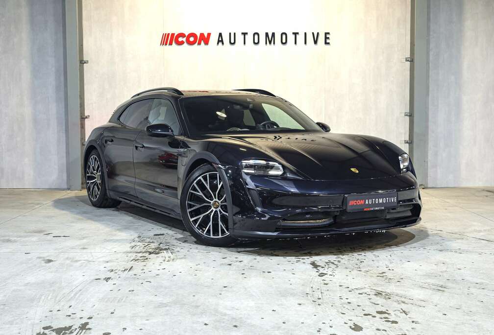 Porsche 4 CROSS TURISMO - SPORTCHRONO  PANO  BOSE  COMF