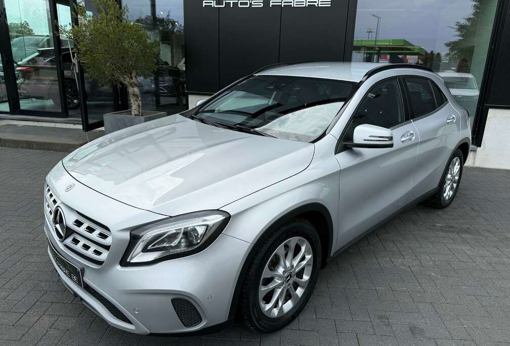 Mercedes-Benz I Benzine Luxury line Camera Gps 76000km