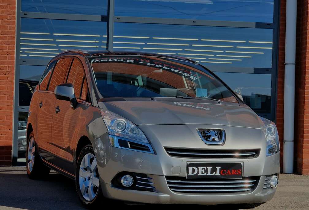 Peugeot 1.6 HDi Boite Auto 7pl Toit Pano Cuir Xenon Navi